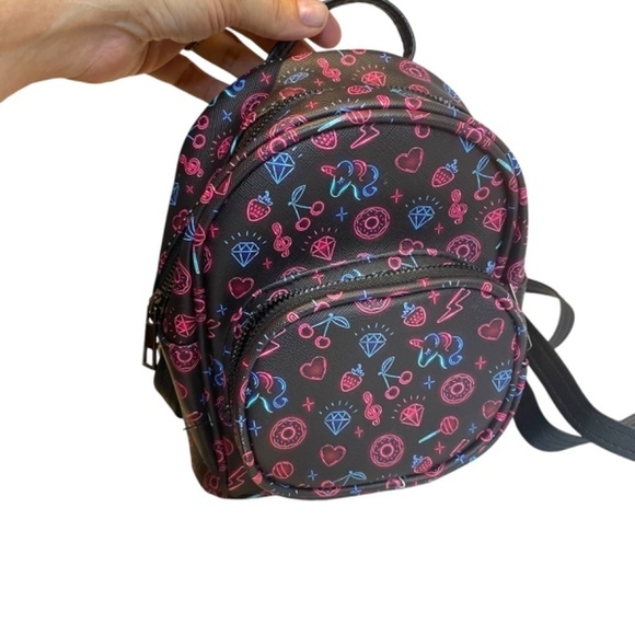 Bundle Of 3 Mini Backpacks🤍 - Picture 7 of 12